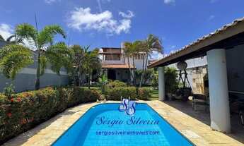 Imagem: Ampla casa duplex com 4 suítes no Porto