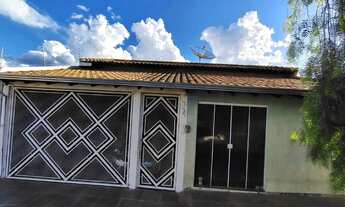 Imagem: Casa à venda em Jardim Bandeirantes (Marília)