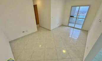 Imagem 2: Ótimo Negócio - Apto 2 dorms, 2 vagas, 450 mts da praia