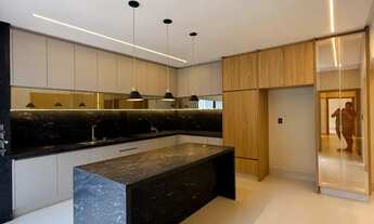 Imagem 7: Casa sozinha no lote no setor três marias