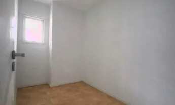 Imagem 4: Apartamento em Porto Alegre, no bairro Partenon, com 2 dormitório(s), e 2 banhei