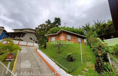 Imagem 3: Casa com 2 dormitórios para alugar, 119 m² por R$ 2.785,00/mês - Bom Retiro - Teresópolis