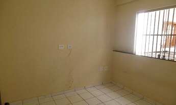 Imagem 5: Alugo otima casa 02 quartos em Feu Rosa próximo a Manguinhos