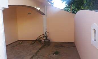 Imagem 4: Aluga-se Casa em Oriente / SP, Rua Carlos Campeão nº178 - Região central