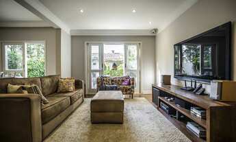 Imagem 5: Casa de condomínio para aluguel possui 510 metros quadrados com 4 quartos