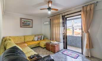 Imagem 7: Excelente sobrado com espaço comercial no térreo com 5 quartos sendo 4 deles Suítes à vend