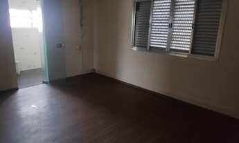 Imagem 4: Térrea para venda com 210 metros quadrados com 3 quartos em Vila Paulo Silas - São Paulo