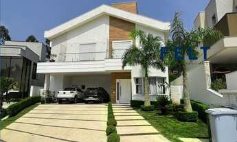 Imagem: SANTANA DE PARNAíBA - Casa de Condomínio