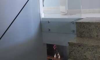 Imagem 2: Casa Glória c/ 3quartos, send 1suíte, 3brs, 1vg, amrs, churrasqueira, varanda