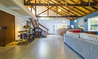 Imagem 2: FLORIANóPOLIS - Casa Padrão - Cacupé