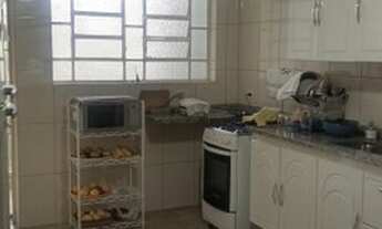 Imagem 8: Casa para venda possui 205 metros quadrados com 3 quartos em Jaguaré - São Paulo - SP