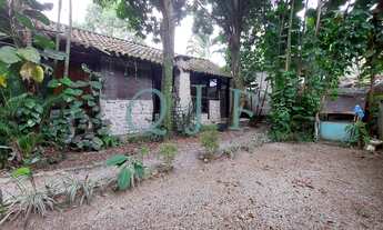 Imagem 6: Casa de condomínio térrea (2 casa por 1) para venda com 180 metros quadrados com 3 quartos