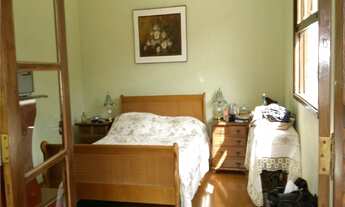 Imagem 6: Sobrado Muito Arejado, Em Rua Tranquila Com 4 Quartos