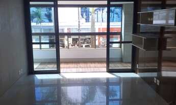 Imagem 4: Apartamento para aluguel tem 154 metros quadrados com 4 quartos