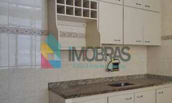 Imagem 7: EXCELENTE OPORTUNIDADE!Apartamento próximo ao comércio, um apartamento por andar, com sala