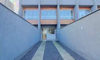 Imagem: Sobrado com 2 suítes no bairro Escola Agrícola!