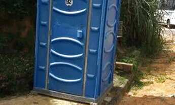 Imagem: Banheiro químico