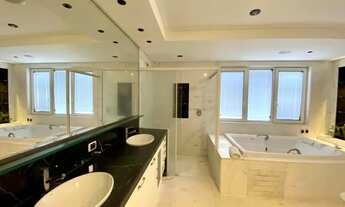 Imagem 7: Casa para Venda em Florianópolis, Jurerê Internacional, 5 dormitórios, 4 suítes, 6 banheir