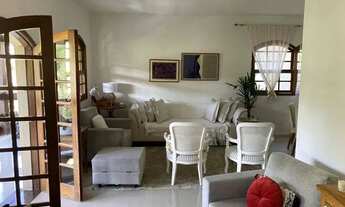 Imagem 5: Condomínio, CASARÃO de 4 suítes, completa em Pendotiba