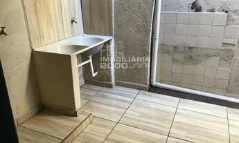 Imagem 7: Casa para aluguel possui 60 metros quadrados com 3 quartos