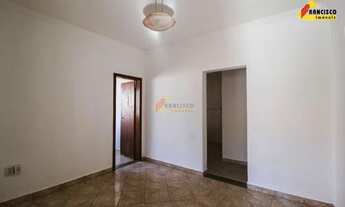 Imagem 3: Casa para aluguel, 4 quartos, 2 vagas, Mangabeiras - Divinópolis/MG