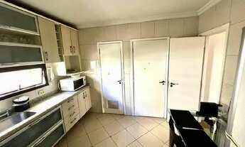 Imagem 7: Apartamento à venda no Itaim Bibi, com 142 m², 4 suítes e 3 vagas, condomínio com jardim