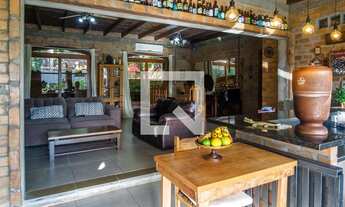 Imagem 7: Casa à Venda - Hipica, 3 Quartos, 225 m2