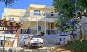 Imagem: Casa para venda tem 300 metros quadrados