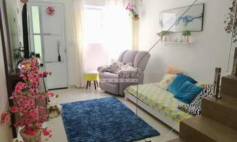 Imagem: Linda Sobrado em Condomínio Fechado no