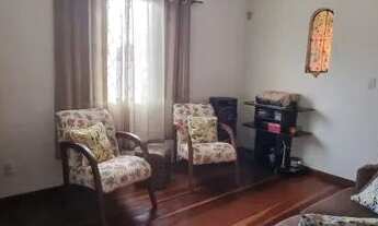 Imagem 4: Velleda oferece bela casa, próximo da prefeitura de alvorada