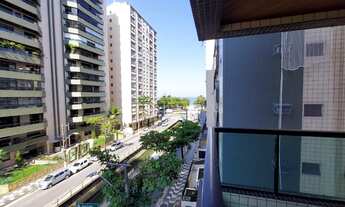 Imagem 1: Apartamento 1 por andar, 3 suítes, 1 lavabo, dependência, sacada, vista ao mar, 2 vagas de