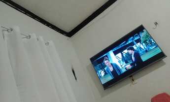 Imagem: Alugo quitinete para São João ao lado