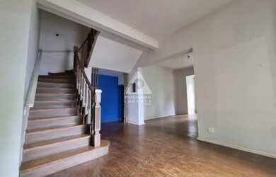 Imagem 2: Casa à venda, 6 quartos, 1 suíte, 2 vagas, Urca - RIO DE JANEIRO/RJ