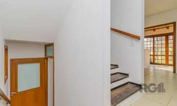 Imagem 6: Excelente casa em condomínio de 371m² com 5 dormitórios e 3 vagas de garagem