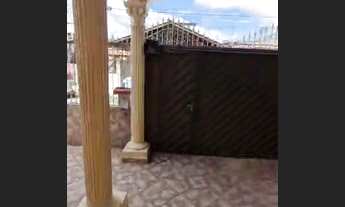 Imagem 2: Casa 4 Dormitórios. Aleixo