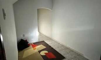 Imagem 3: Vende-se sobrado com localização privilegiada no Bairro Augusta Mota, Montes Claros/MG