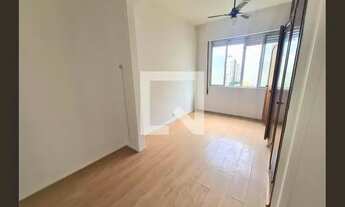 Imagem 2: Apartamento à Venda - Copacabana, 1 Quarto, 30 m2