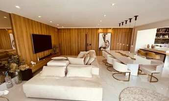 Imagem 2: Venda Apartamento 3 Dormitórios - 157 m² Moema