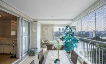 Imagem 2: Apartamento com 3 suítes e uma espaçosa varanda gourmet com vista para o Golf Club