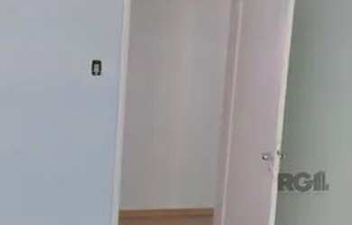 Imagem 4: Apartamento 3 dormitório um com sacada, com 1 banheiro social no Bairro Higienópolis