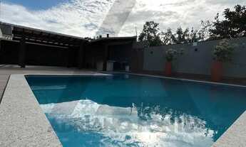 Imagem: Casa de condomínio moderna com 4 quartos