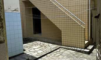 Imagem 5: BAIXOU !!! Vendo casa com 6 quartos no 13 de maio