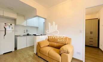 Imagem 2: Kitnet à venda para reformar uma quadra da praia Gonzaga em Santos