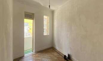 Imagem: Apartamento em São Domingos, Niterói (Atrás