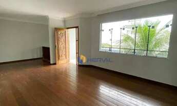 Imagem 3: Sobrado a venda Zona 02 a duas quadras da catedral, ao lado da Av Cerro Azul