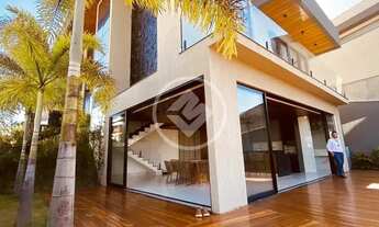 Imagem 4: Sobrado de Alto Padrão no Condomínio do Lago Goiânia codigo: 138083