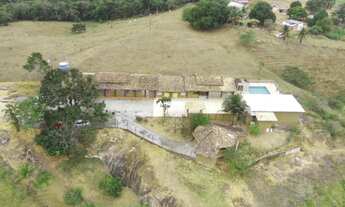 Imagem 7: Chácara à Venda - Um Refúgio Completo de Lazer e Conforto com 40.000 m²