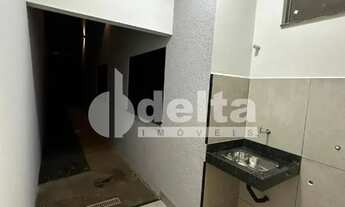 Imagem 3: Casa residencial disponível para venda no bairro Jardim Brasília em Uberlândia-MG