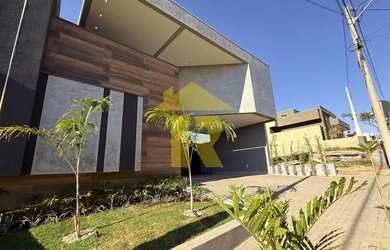 Imagem 3: Casa de Luxo no Residencial Maria Júlia: 3 Quartos, 3 Suítes, 2 Salas, 5 Banheiros, 4 Vaga