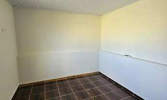 Imagem 6: Residência de fundos em alvenaria localizada na Rua Rio Apucarana esquina com a Rua Rio da